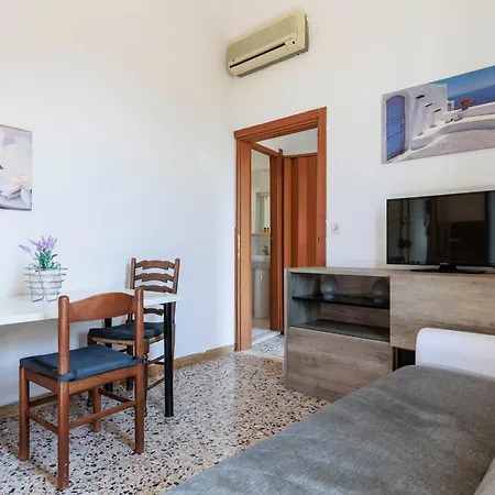 Faenza Huge Apartment Florenz