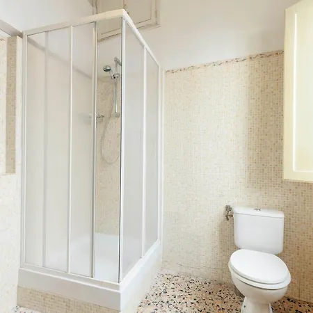 Apartment Faenza Huge Florenz