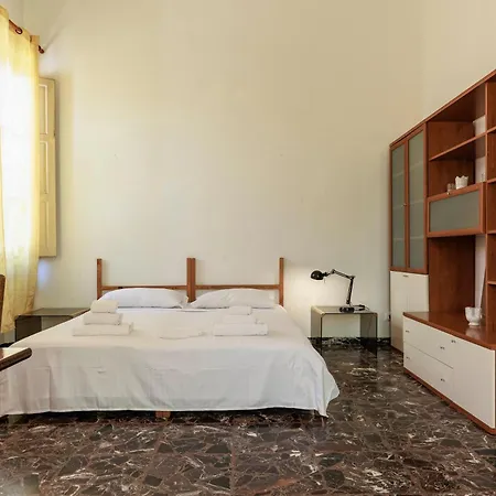 Apartament Faenza Huge Florencja